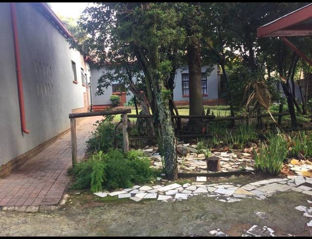 4 BEDROOM HOUSE FOR SALE IN KEW